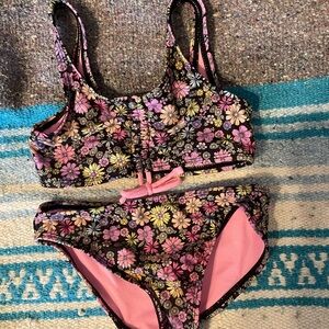 FREE WITH PURCHASE OF 20.00 or more. Wonder Nation bikini size 6 X